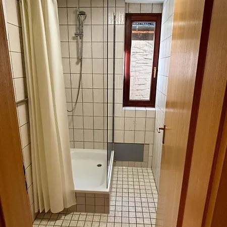 Herzo - Bis Zu 8 Personen - 4 Schlafzimmer - Innenstadt Apartment
